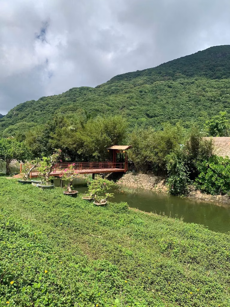 Mặt tiền nhà hàng Vườn Nhà Kim Côn Đảo