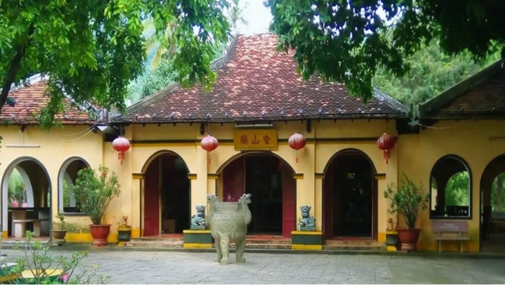 Miếu bà Phi Yến