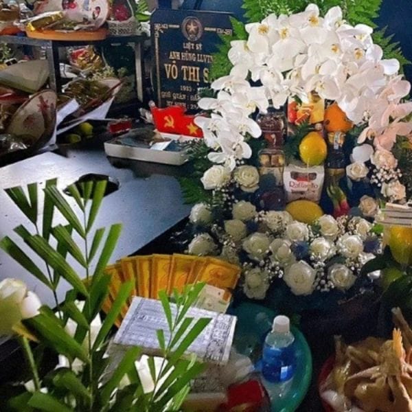 Trọn Bộ 4 Kinh Nghiệm Viếng Mộ Cô Sáu Côn Đảo Chi Tiết Từ A-Z 2026