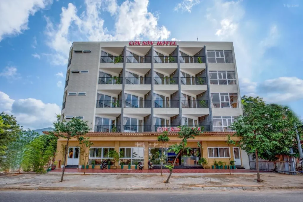khách sạn Côn Đảo trung tâm