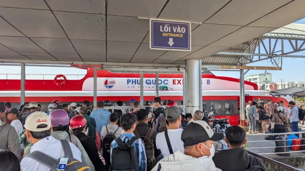 mua vé tàu cao tốc Côn Đảo